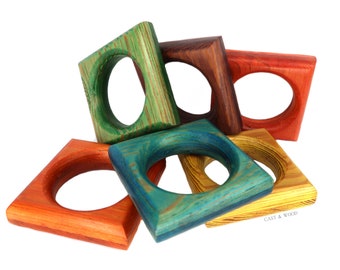 Handgemachte Serviettenringe aus recyceltem Kiefernholz: 6er Set Serviettenringe