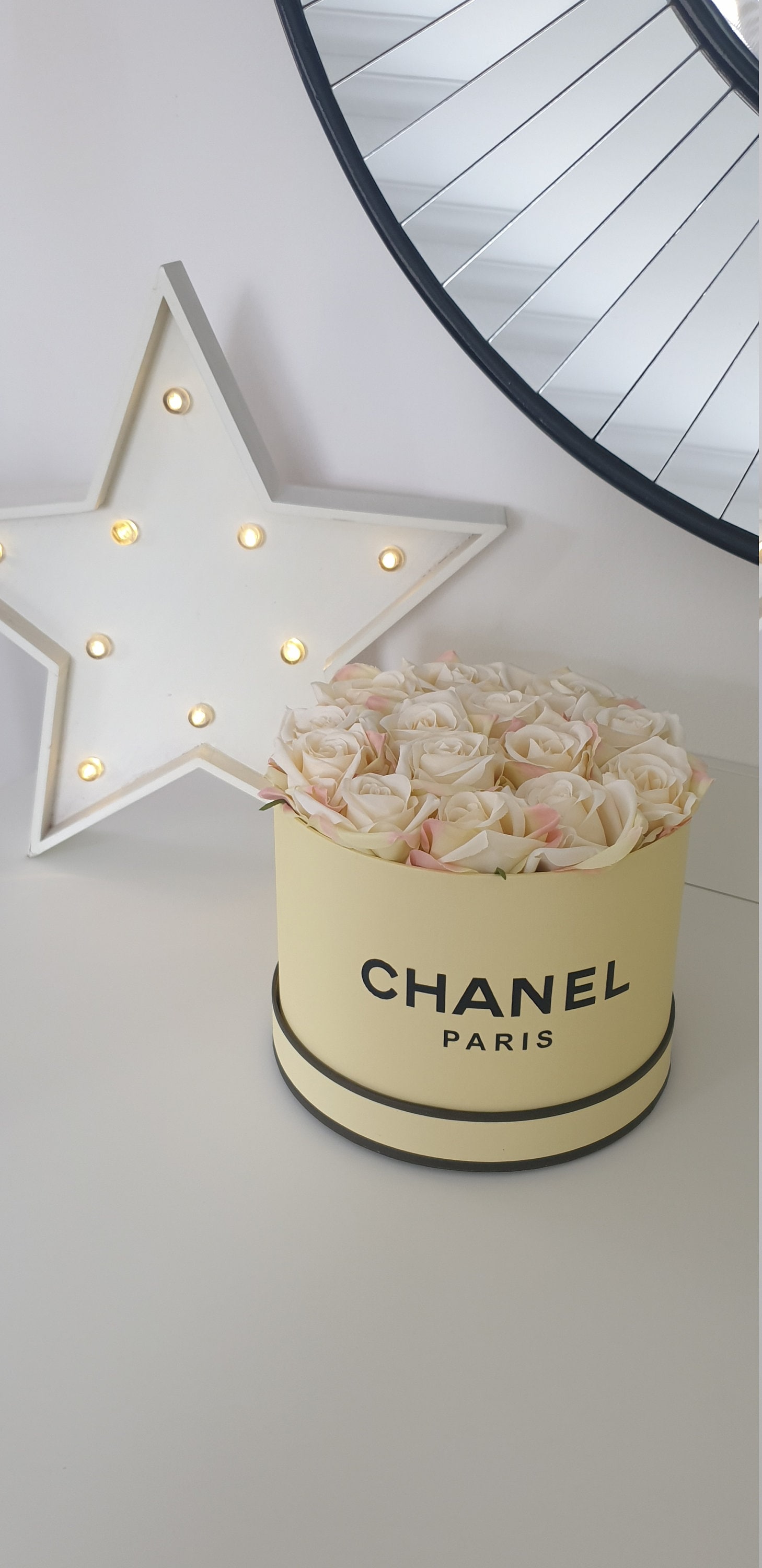 Flower hat box/ Forever roses Hat Box Etsy