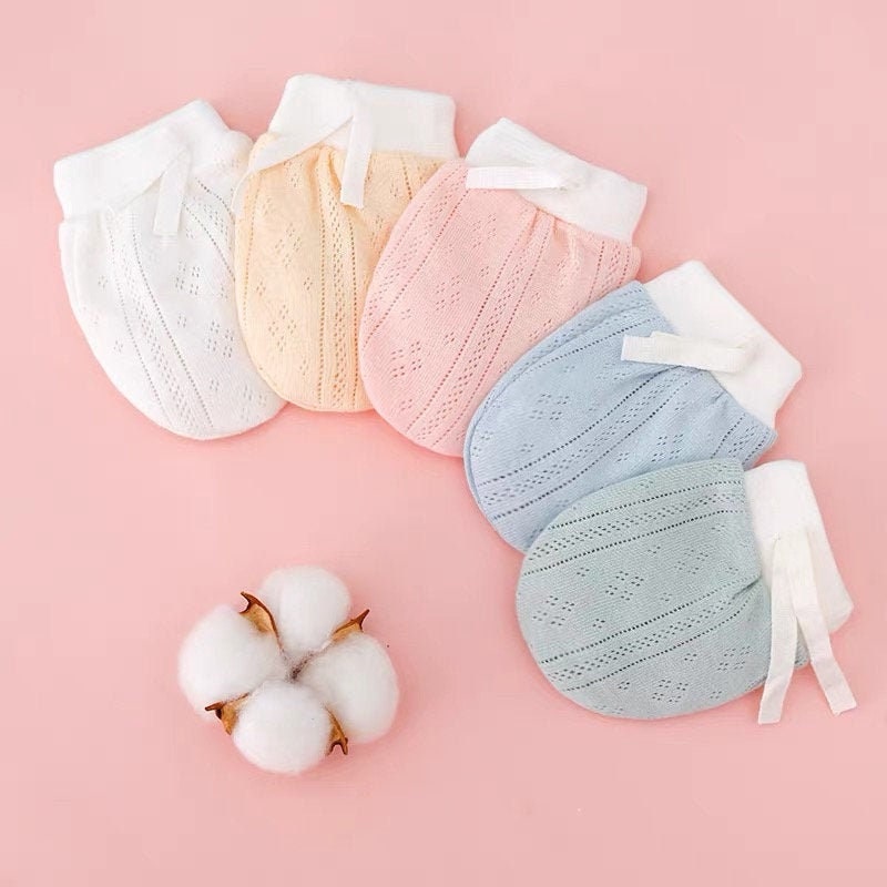 Newborn Baby No Scratch Mittens | 100% Cotton | 0-6 Months | 2 Pack |…