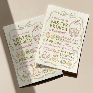 Peut inclure: Deux invitations pour un brunch de Pâques avec un fond crème et des illustrations vertes et marron. Le texte indique "Hop on over for Easter Brunch & Egg Hunt" avec la date du 05 avril, dimanche à 16h. Comprend un lapin, des œufs et un panier.
