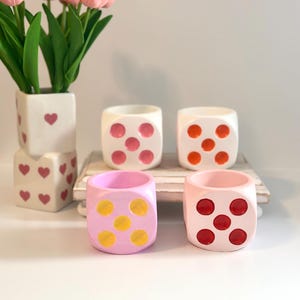 Macetas originales con forma de dados de 7,6 cm: ¡Un toque de color para tus suculentas!