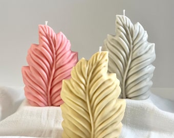 Leaf Candle: Elegant Soy Beeswax Blend, Unscented