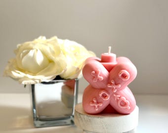 Large Scented Pink XOXO Candle