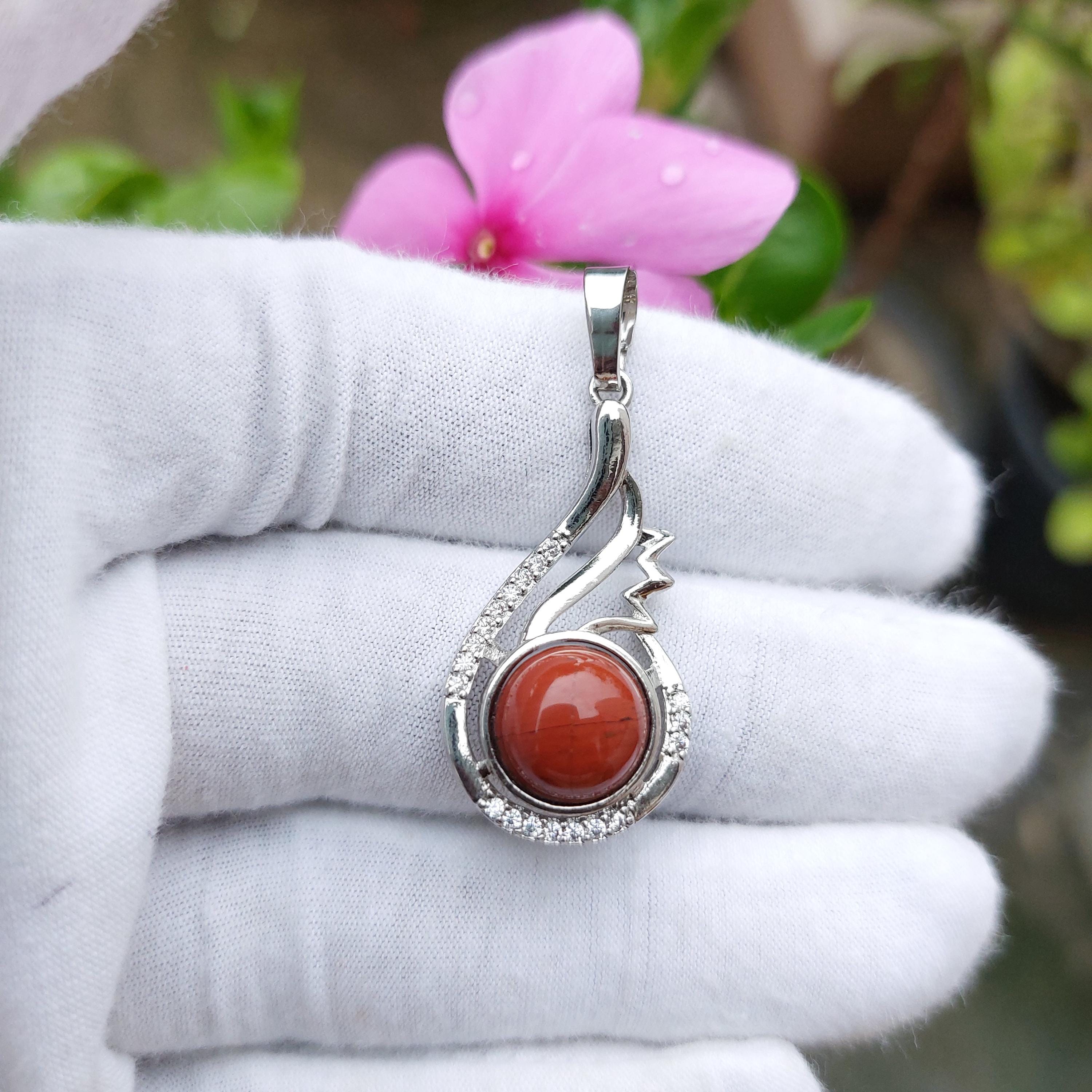 レッドジャスパー シルバーメッキペンダント：宝石ジュエリー - Etsy 日本
