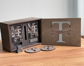 Father&#39;s Gift, Personalized Gift for Him, Bourbon Glass Set, Whiskey Glasses with Whiskey Stones, Bourbon Glasses, Engraved Whiskey Glasses