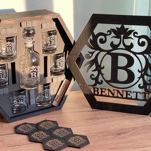 Whiskykarafset, kerstcadeau, whiskystenen, bourbonkarafset, whiskyglazen, cadeau vader, cadeau voor hem, gepersonaliseerde bril