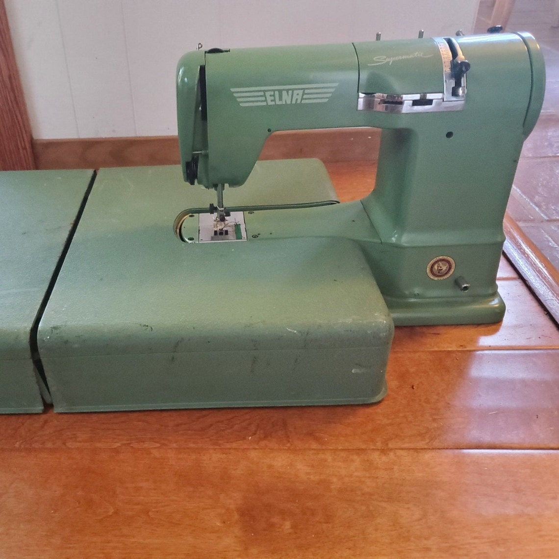 Elna Supermatic Vintage Green Sewing Machine with Case & | Etsy