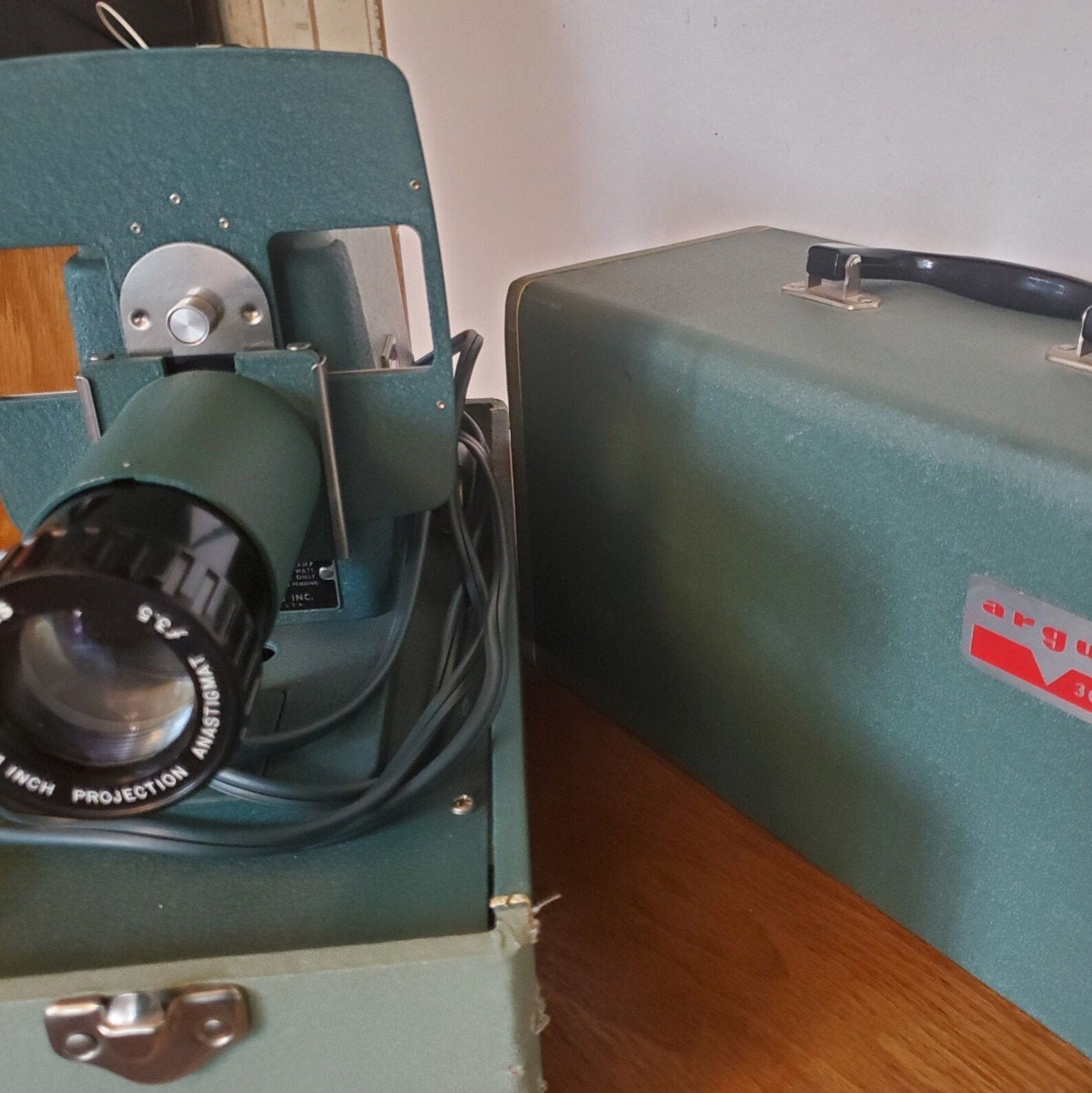 Argus 300 vintage slide projector 1950s LOCAL PICK UP Etsy