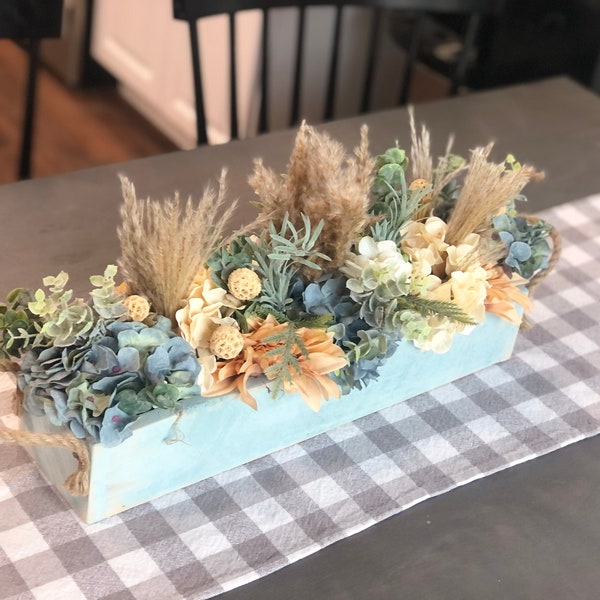 Beachy neutrals floral centerpiece | blue planter | rope handles | Coastal decor | Coastal beach house home decor | Mother’s Day gift idea