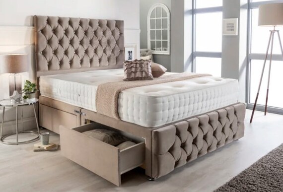Double divan base with 4 drawers and headboard outlet