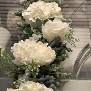 Flower garland for mantle and wedding decor, Eucalyptus and lambs ear garland. Table decor , table centerpiece.