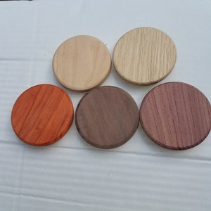 5 different yogurt lids