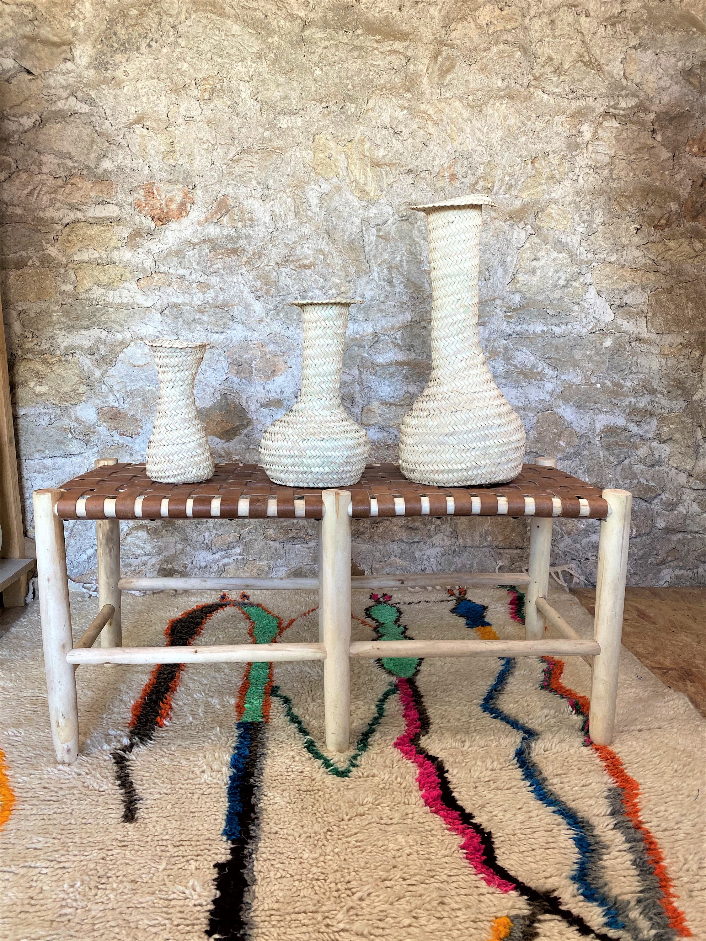 Vases en Feuille de Palmier; Palm Leaf Vases