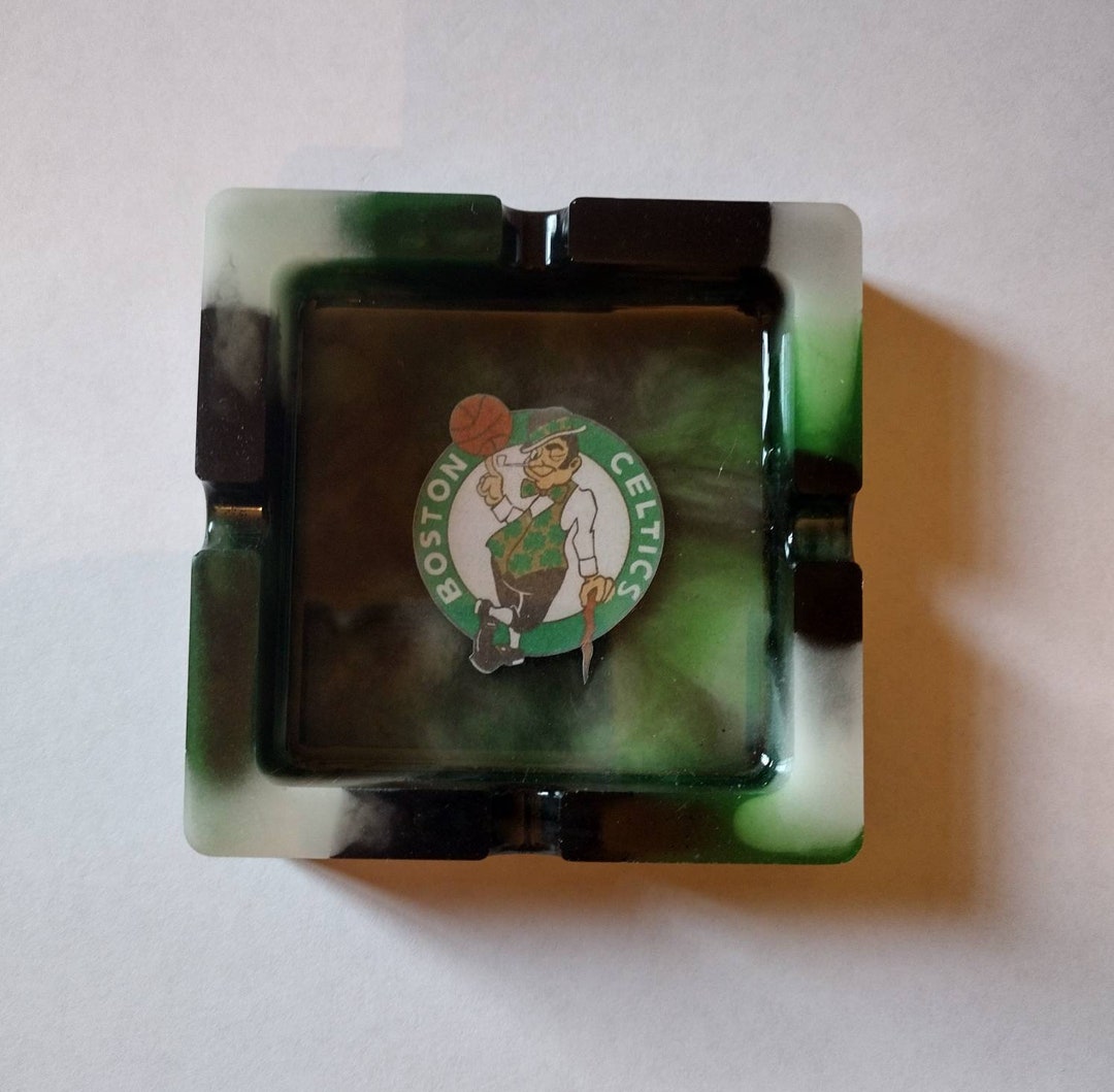Boston Celtics Ashtray / Sports Gifts/ House Gifts/ Ashtrays/ Birthday