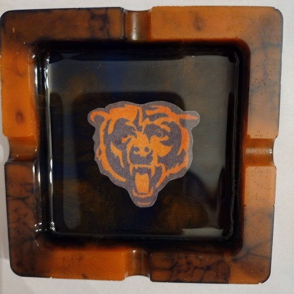 Chicago bears ashtray /  Chicago bears sports gifts / sports gifts/ gifts for him/ house gifts/ ashtrays/ birthday gifts/ gifts