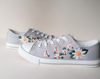 Daisy hand embroidered canvas shoes, wildflower leaves small gift converse low tops birthday outfit cottegecore unique trainers sneakers tie