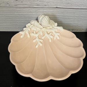Vintage Fitz and Floyd clamshell soap dish trinket dish -1982