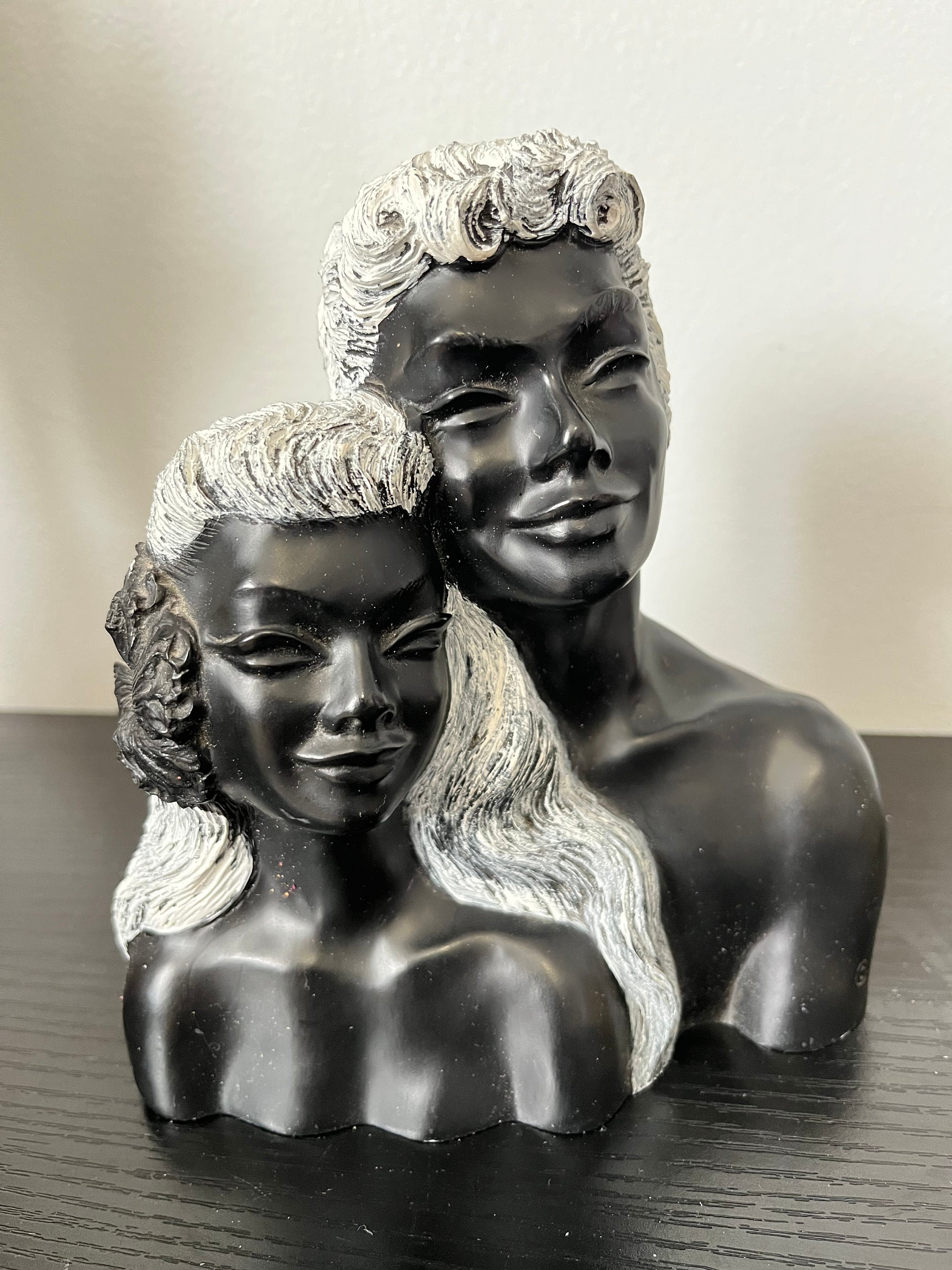 スーパーセール 半額タイムセール Black Schirman Frank 1970 Vintage Coral Woman and Man 彫刻