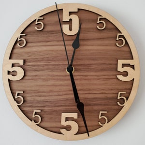 All 5&#39;s Clock: Maple and Walnut Wood Bar Clock