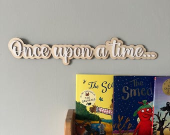 Personalisiertes Es war einmal Holzschild | Kinderzimmer Wand Dekor | Kinder Leseecke | Märchen Zeichen | Babypartygeschenk