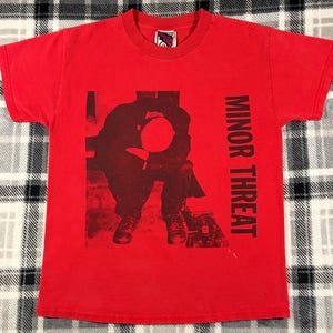 Minor Threat - Vintage - Hardcore Punk Rock Band T Shirt - Size