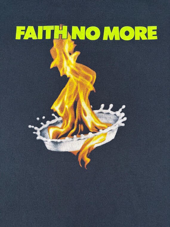 Faith No More - Vintage - The Real Thing - Alternative Metal Hard Rock Band T Shirt - Size XL View 3