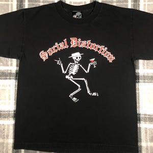 Social Distortion - Vintage Y2K - Punk Rock Band T Shirt - Size Youth L