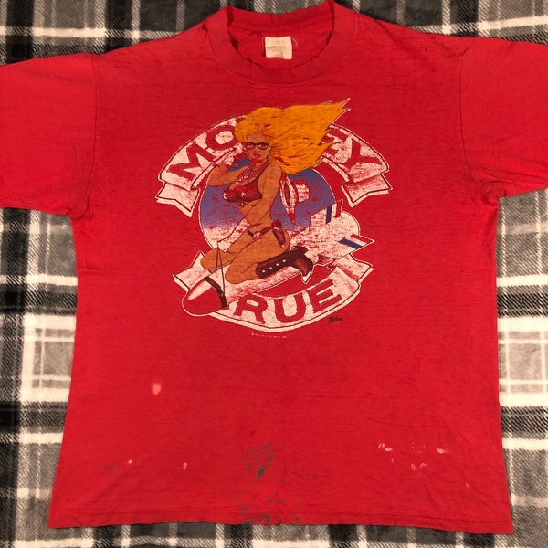 Motley Crue - Vintage 80s - Girls Girls Girls Tour 1987 - Hair Metal Rock Band Single Stitch Concert Thrashed Distressed T Shirt - Size XL