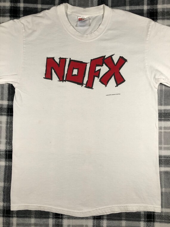 ミュージシャン NOFX Tee vintage 00s 90s PUNK ROCK FADE ミュージシャン NOFX Tee vintage 00s 90s PUNK ROCK FADE Rare