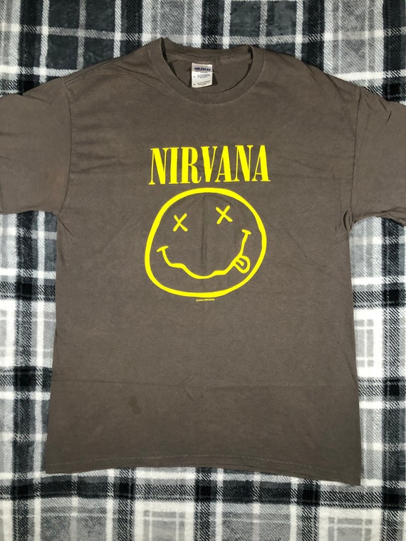 Nirvana - Smiley - Grunge Punk Rock Band T Shirt … - image 1