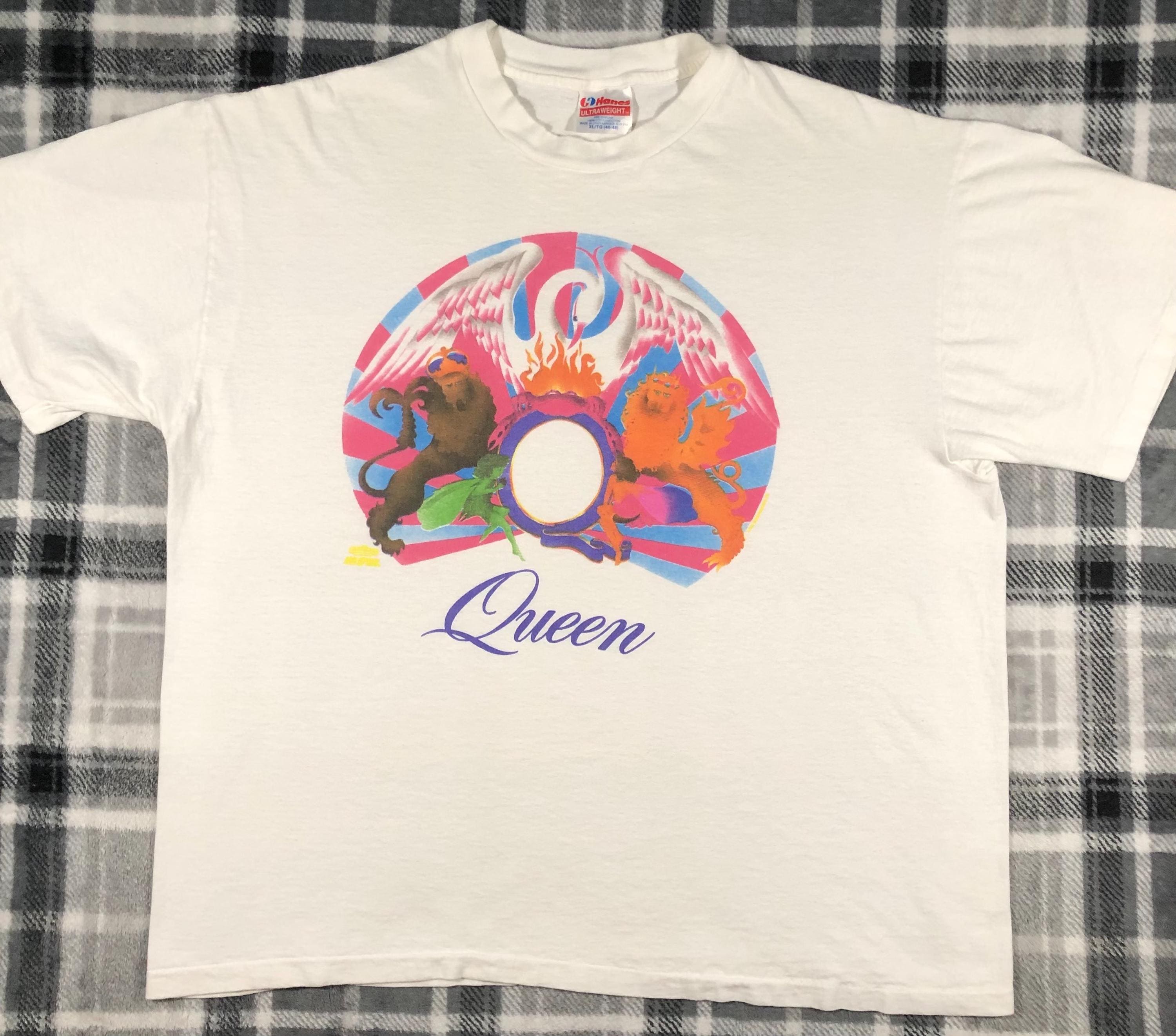 Queen - Vintage 90s - A Night at the Opera - Rock Band Album