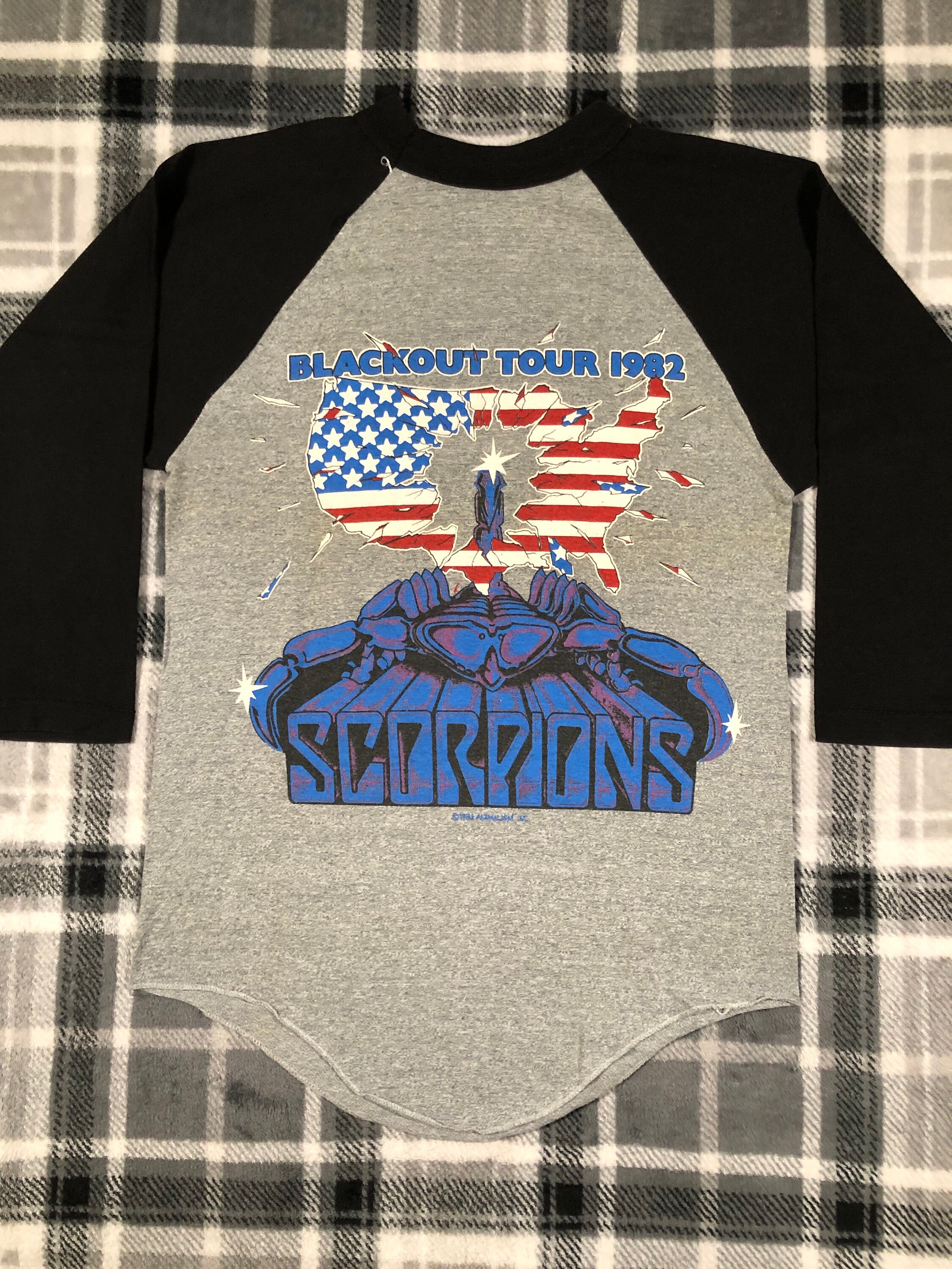 SCORPIONS BLACKOUT TOUR1982 ヴィンテージTシャツ L Scorpions - Blackout Tour 1982 - T-Shirt | AFM Records