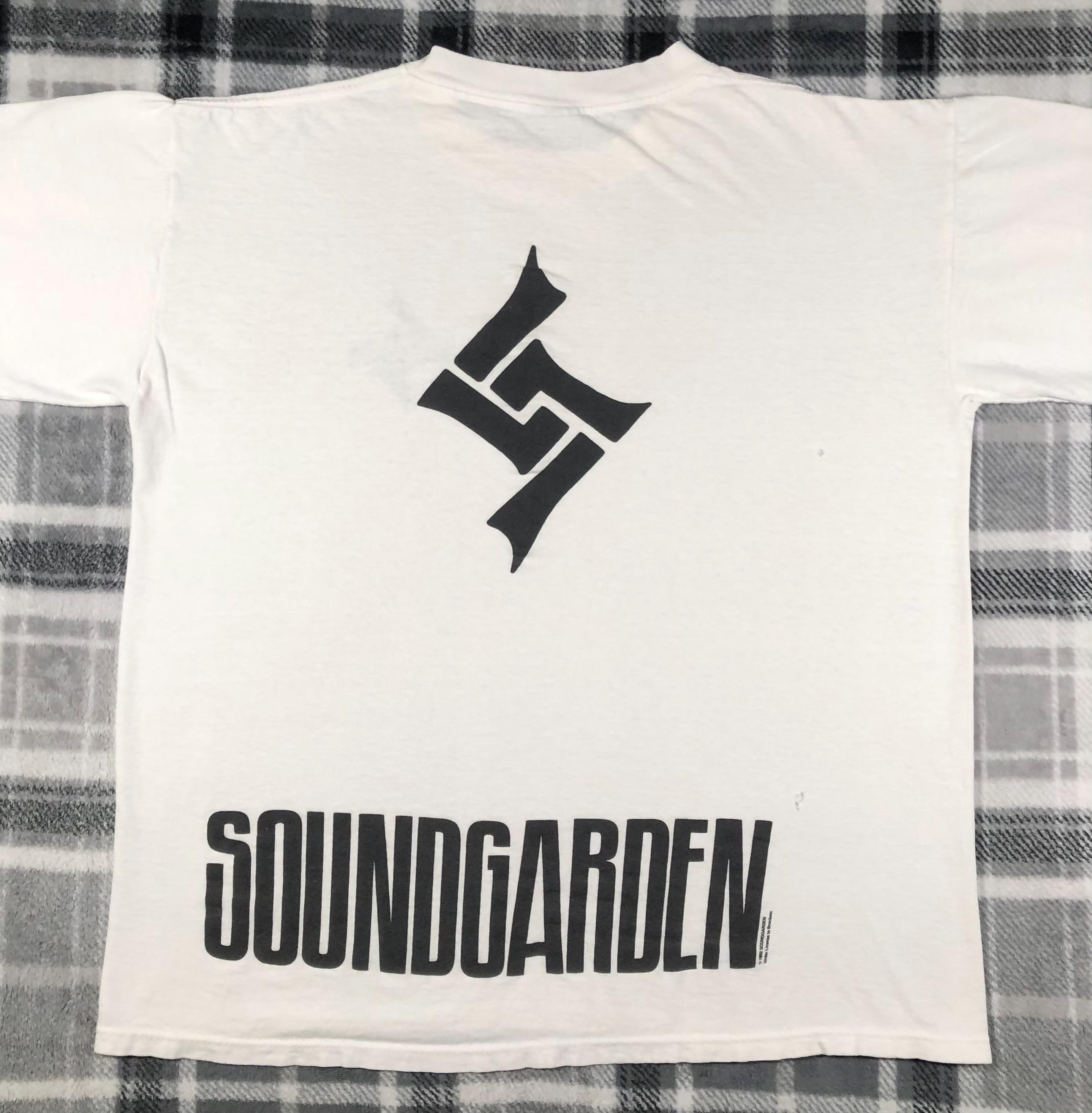 Soundgarden - Vintage 90s - Grunge Alternative Hard Rock Band
