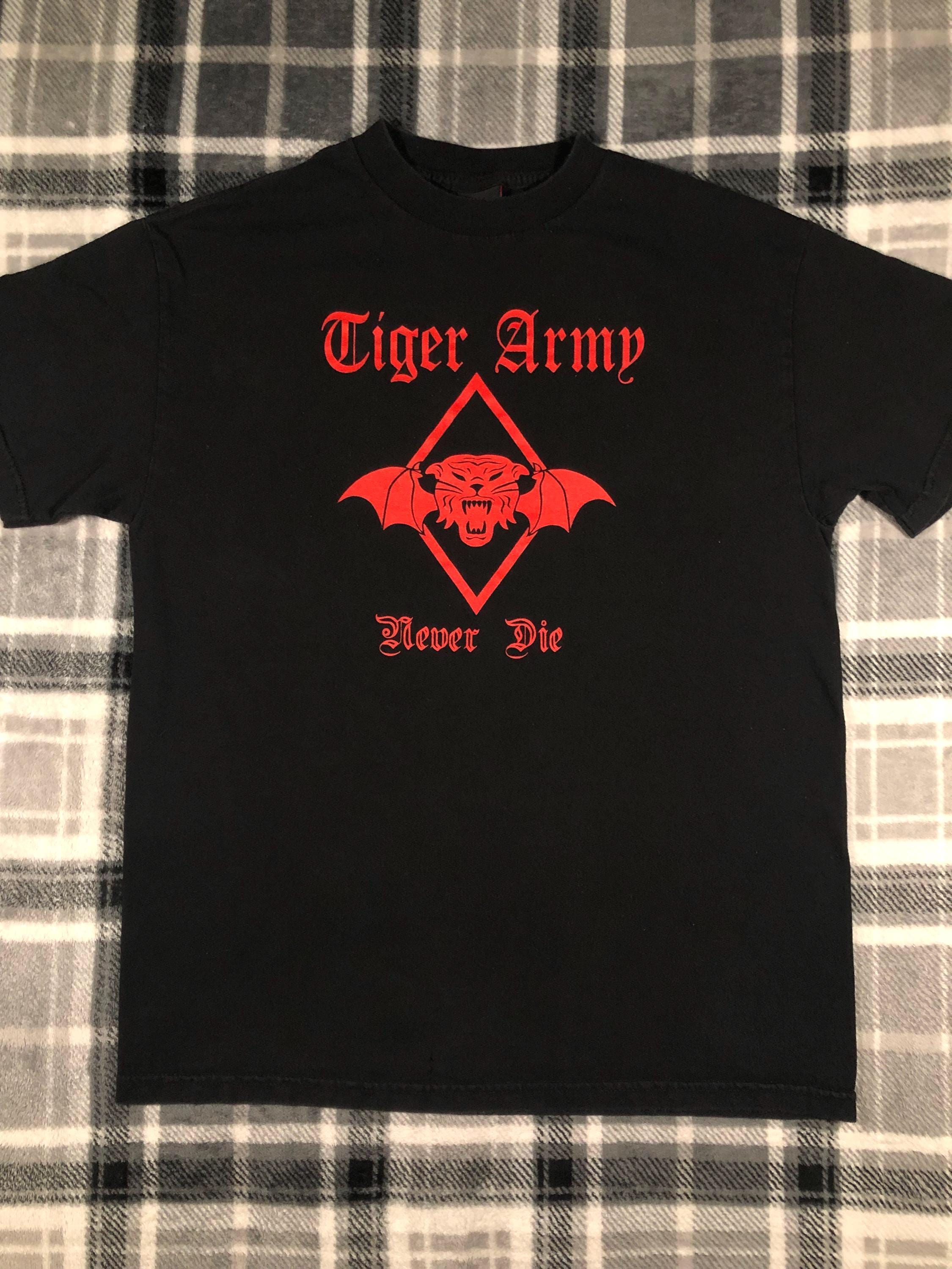 1980s Army T Shirt - Etsy 1980s Army T Shirt - Etsy