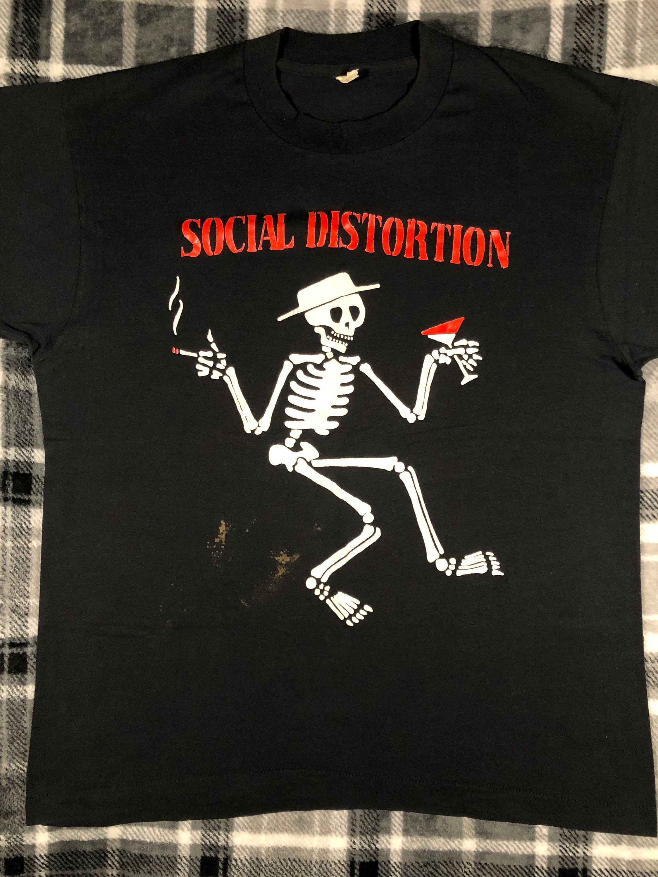Social Distortion - Vintage 80s - Punk Rock Band Single Social Distortion - Vintage 80s - Punk Rock Band Single