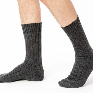Merino Wool Socks: Warm, Non-Compressive Bed Socks