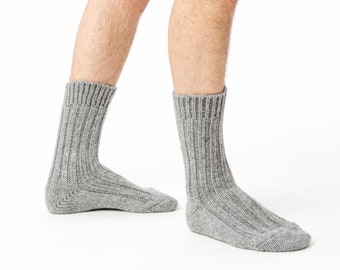 Alpaca wool socks. Warm socks. Soft and comfortable. Women's and men's socks. Bed socks. Incompressible. Different colors!