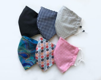 Patterned Face Mask with Nose Wire and Filter Pocket