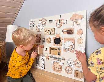 GRANDE planche occupée beige pour bébé avec des pièces d'activité sensorielle Montessori, cadeau de 1er anniversaire, planche occupée planche de développement