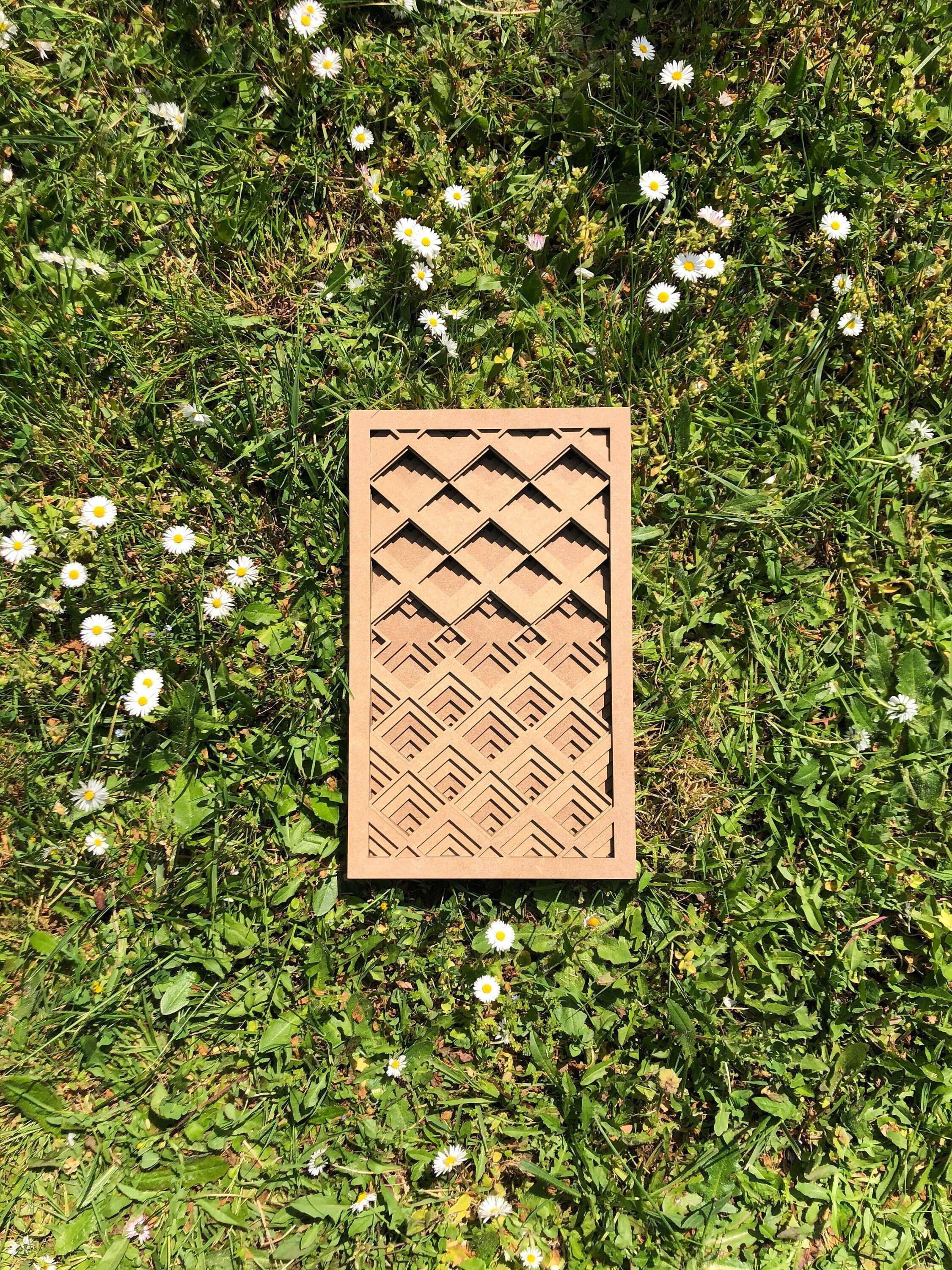 Tableau Multilayer en Bois Pour Décoration Murale Créant Une Illusion d'optique Par Le Jeu d'ombre e