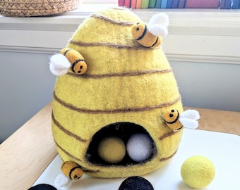 Felt Beehive / Beehive Nursery Decor / Beehive Baby Toy / Object Permanence Toy / Baby Gift / Baby Shower Gift / First Birthday Gift / Bees