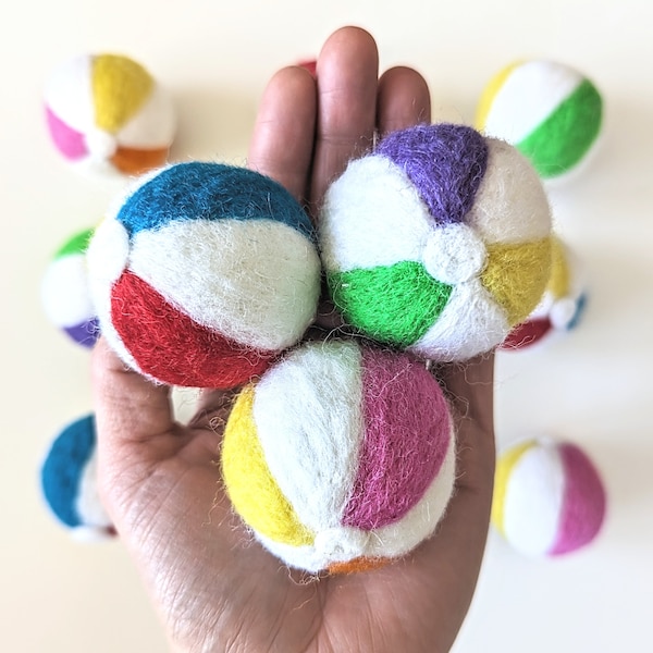 Felt Beach Balls / Large Wool Balls / Felt Pom Poms / Wool Balls / Montessori Balls / Flisat Accessories / Color Sorting Balls / Felt Balls