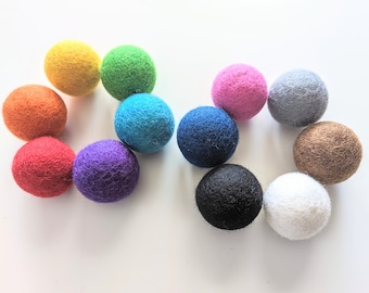 BIG Felt Balls 12 Basic Colors 1.6 in 4 cm / Large Wool Montessori Rainbow and Neutral Colours Sorting Play Food Math Manipulatives Pom Poms