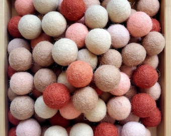 Felt Balls / Boho Rainbow Colors: 2.5 cm / 1 Inch / 1'' Balls / Felt Pom Poms / Pom Poms / Wool Balls / Garland Balls / Mobile Balls / Balls
