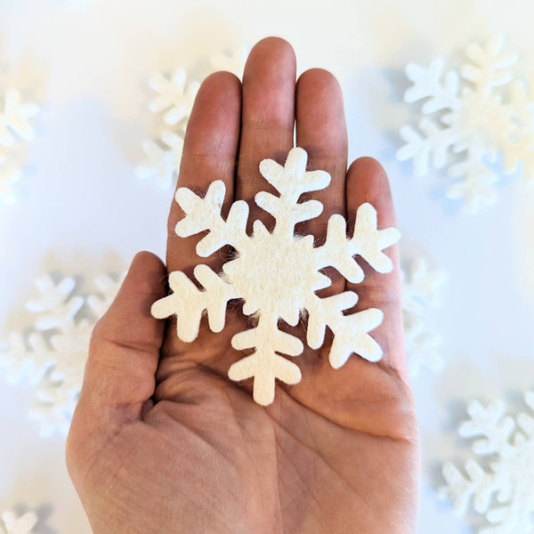 Felted Wool Snowflakes / Felt Snow / Snowflake Ornament / Flisat Christmas / Winter Sensory Bin / Felt Snowflakes / Snowflake Loose Parts