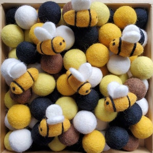 Felt Wool Bees / Felt Bees / Felt Bumblebee / Bee Sensory Bin / Bee Sensory Kit / Honey Bees / Flisat Accessories / Flisat Bee Insert / Bee