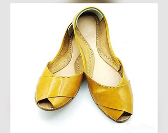 open toe flat shoes