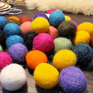 1.5 inch Felted Wool Balls, All Natural, Catnip Optional, 10 hand-made, multi color wool balls included, Cat Toys, Free Shipping