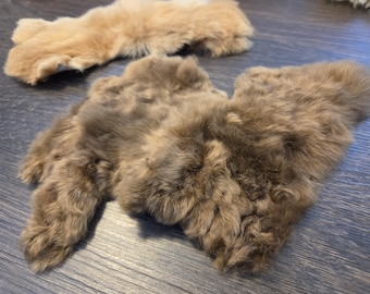 Alpaca fur remnant pieces, all natural, super soft, real fur. Free shipping. See pics for sizes. Whats shown is what you will receive.