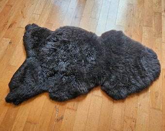 Beautiful Large Sheepskin Rug, Pet bed, Throw, home accent piece. Sourced from Scandinavia, Imported from Poland, eco friendly, undyed wool